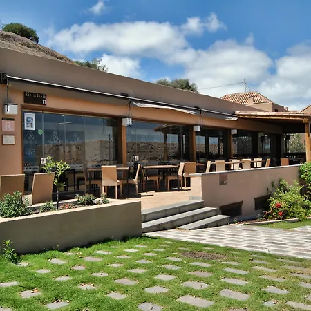Rural El Mondalon Hotel