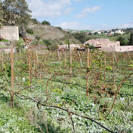 Hotel Rural El Mondalon 4*